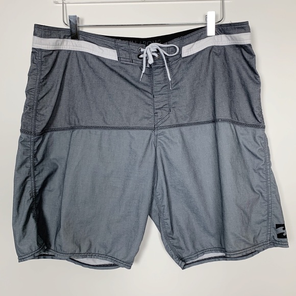Billabong Gray Board Shorts sz 36 / L